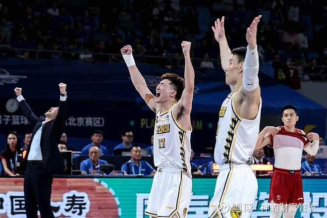 浙江男篮客场惊险夺胜，跻身前八